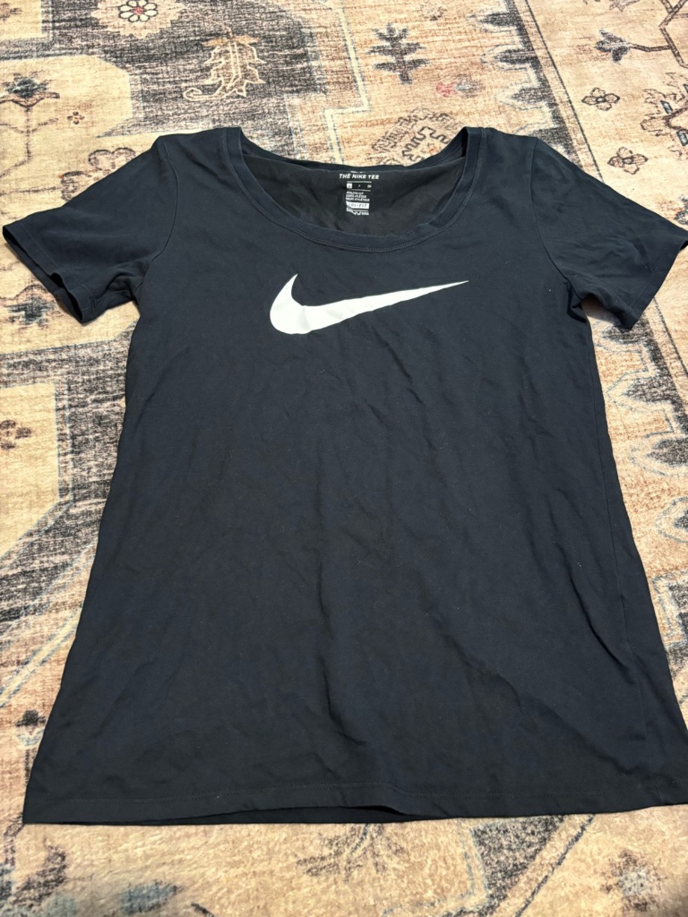 Nike Women’s Black Scoop Neck T-Shirt